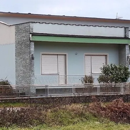Pensionat La Foresta Di Sopra *